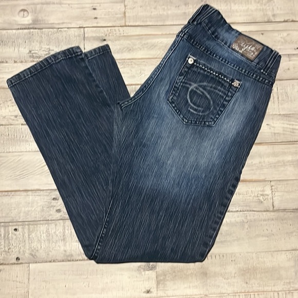 𝅺Tyte Straight‎ Leg Women’s Jeans - Picture 5 of 7